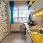 Asboth Taylor Apartment