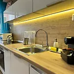 Asboth Taylor Apartmán *
