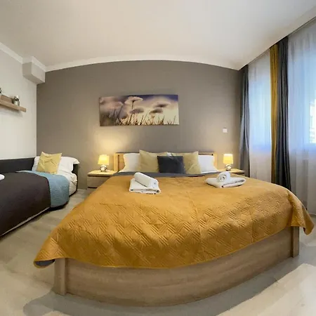 Asboth Taylor Apartman *