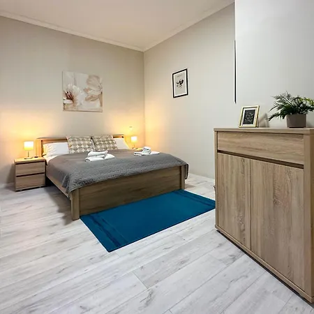 Asboth Taylor Apartmán